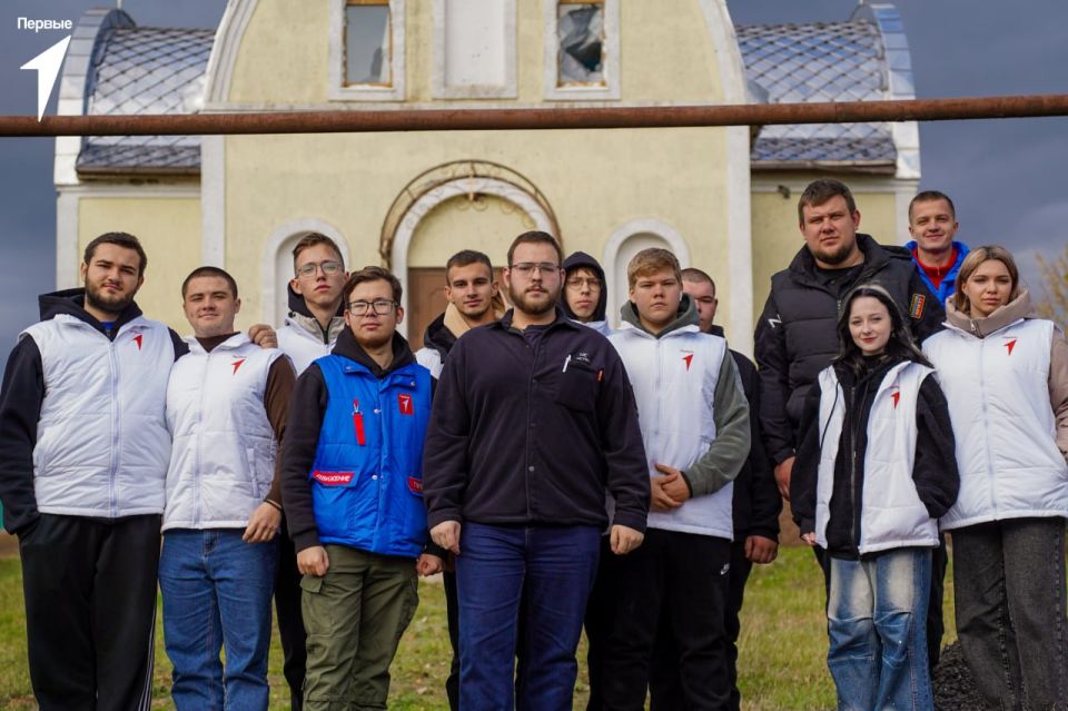 Молодёжь Донбасса помогает прифронтовым сёлам