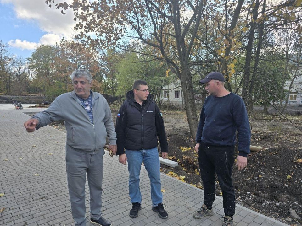 Якутия провела выездное совещание в парке Докучаевска