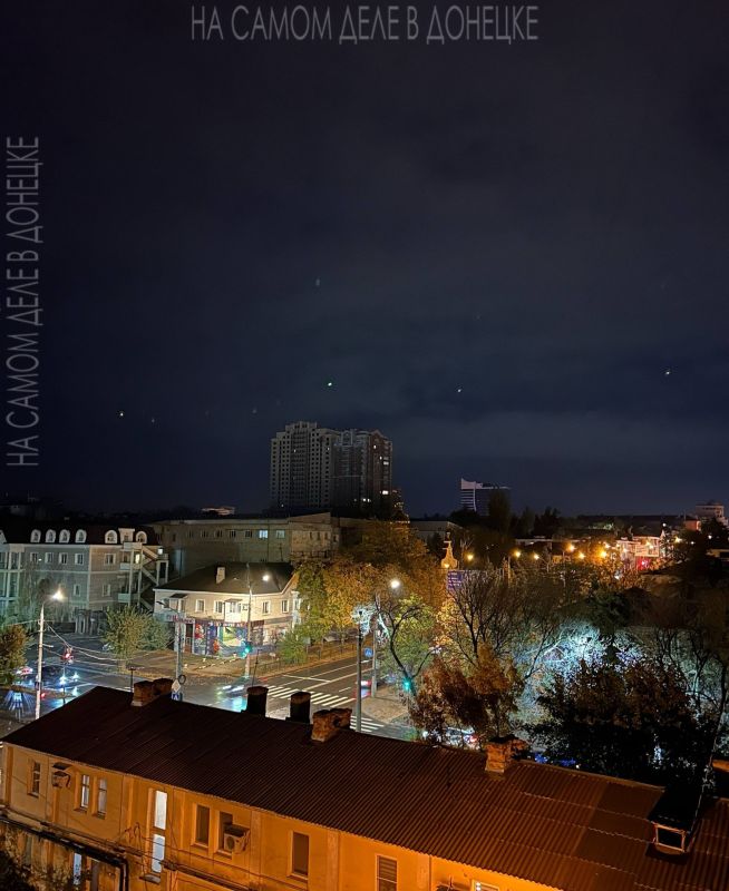 Тихой ночи, город-боец!. Города Красноармейск и Родинское на западе ДНР медленно, но уверенно движутся к полному освобождению от ВСУ