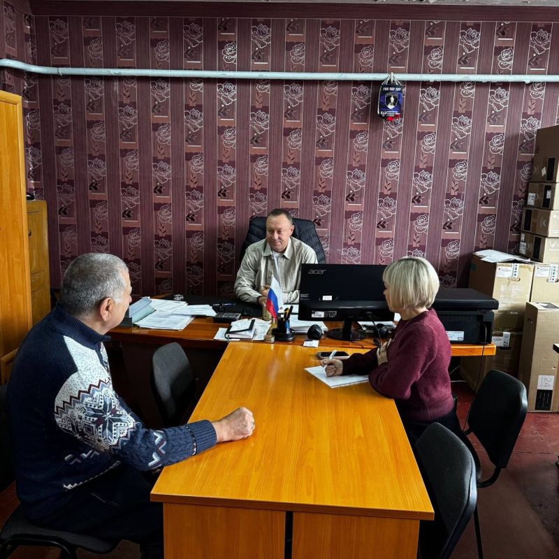 Роман Конев: 21 октября 2025 года состоялся приём граждан депутатом Горловского городского совета Донецкой Народной Республики первого созыва Эдуардом Полепкиным