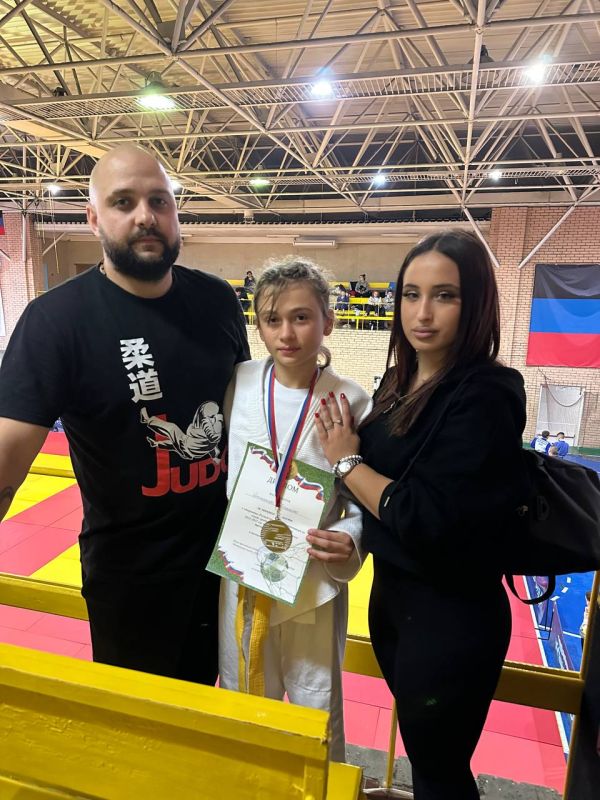 18     &quot; &quot;