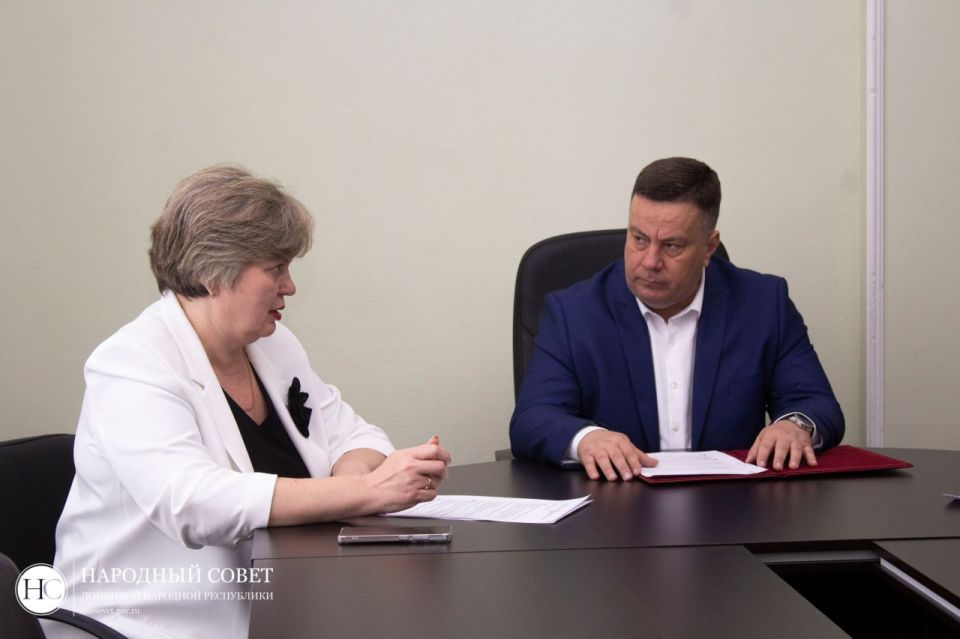 Константин Кузьмин: Вместе с коллегами мы последовательно помогаем детям Донецкой Народной Республики