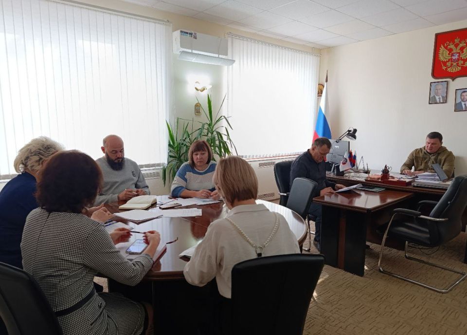 Игорь Лызов: Провёл рабочее совещание по функционированию наружного освещения населённых пунктов Амвросиевского муниципального округа