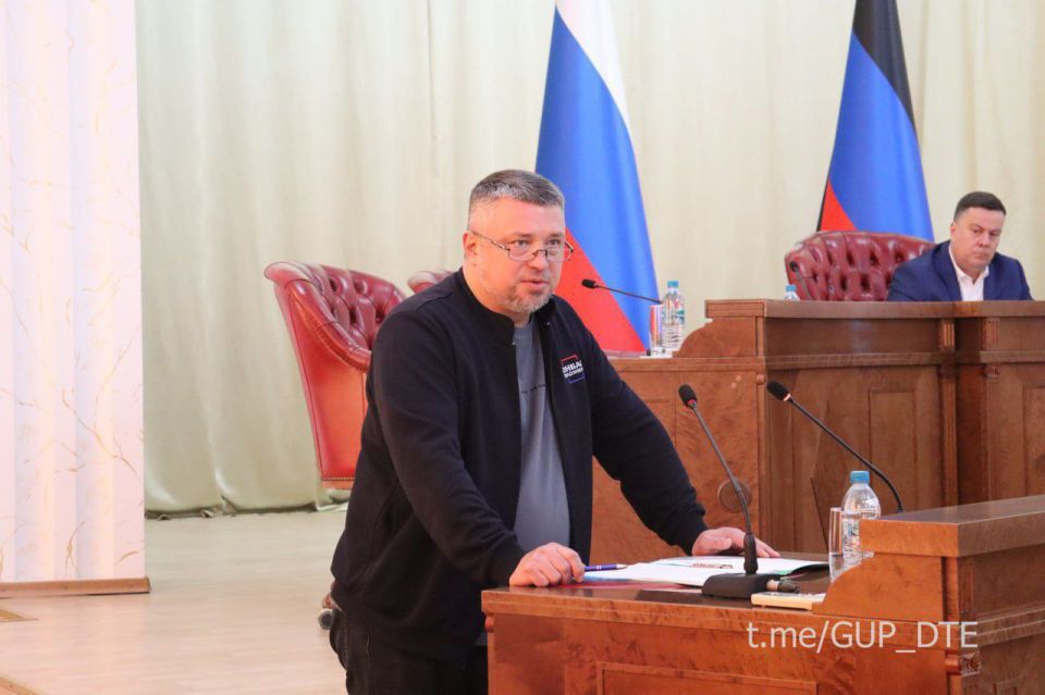 СЕРГЕЙ ПОЛХОВ ПРИНЯЛ УЧАСТИЕ В ЗАСЕДАНИИ ПО ВОПРОСАМ РАБОТЫ ДЕПУТАТСКИХ МОНИТОРИНГОВЫХ ГРУПП КОНТРОЛЯ КАЧЕСТВА ТЕПЛОСНАБЖЕНИЯ