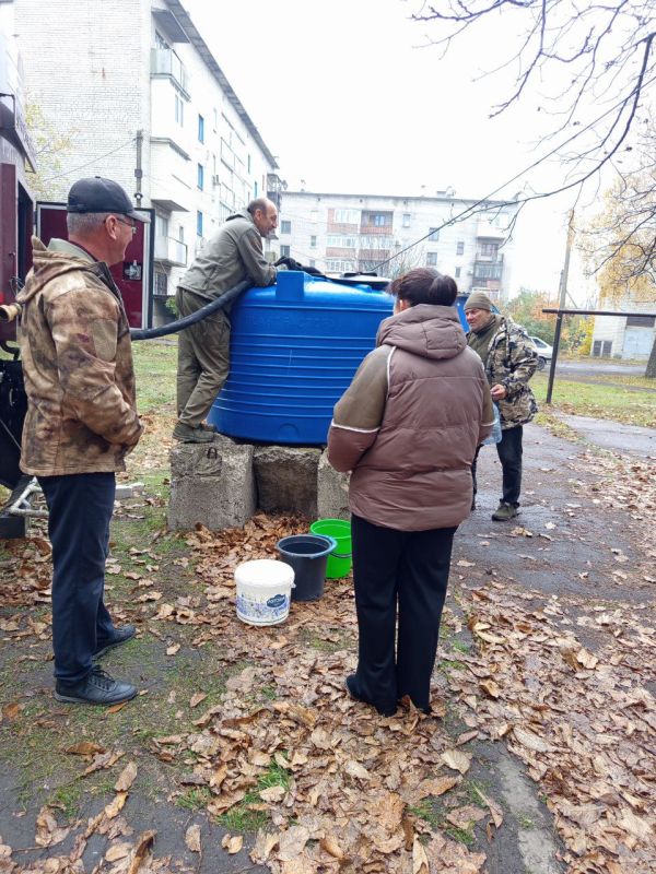 Во исполнение поручения Главы Донецкой Народной Республики Дениса Владимировича Пушилина о ведении постоянного диалога с жителями республики, председатель Дебальцевского городского совета Сергей Шульженко провел мониторинг...