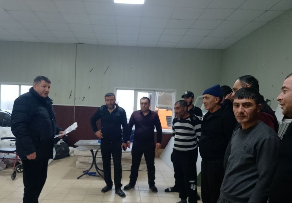 Миграция как сложный социальный процесс всегда связана с взаимным влиянием принимающего общества и сообществ иностранных граждан