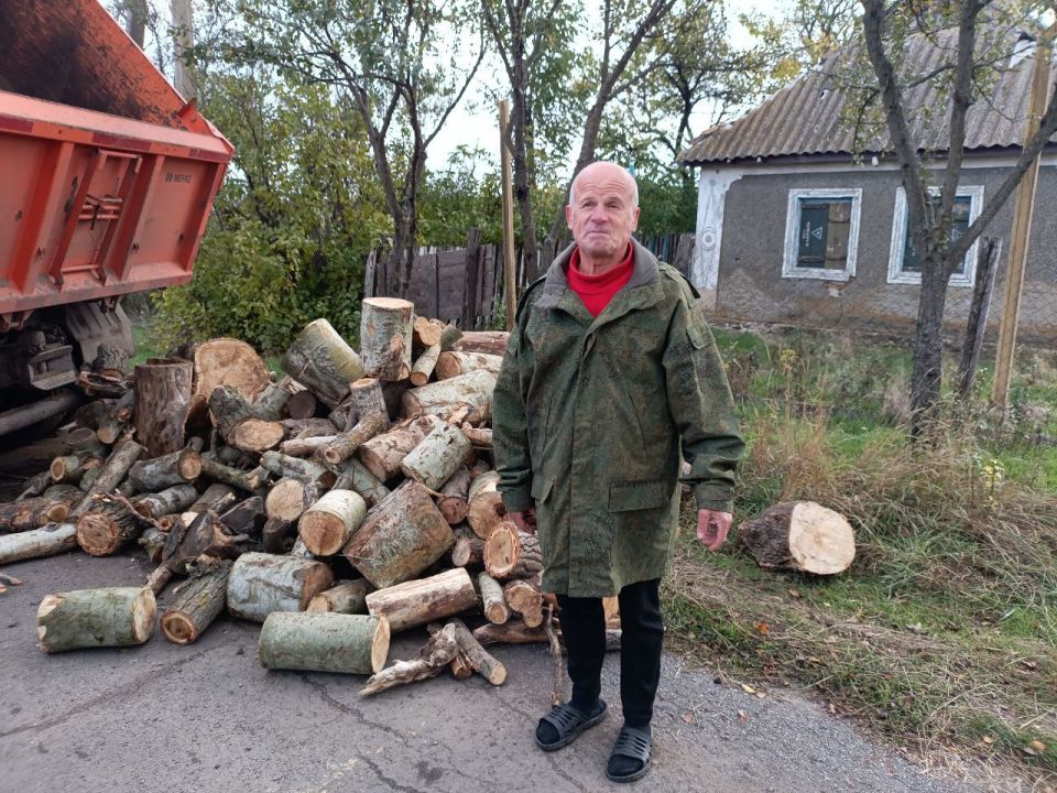 Константин Зинченко: Финал "дровяной" истории: все нуждающиеся семьи Егоровки получили помощь