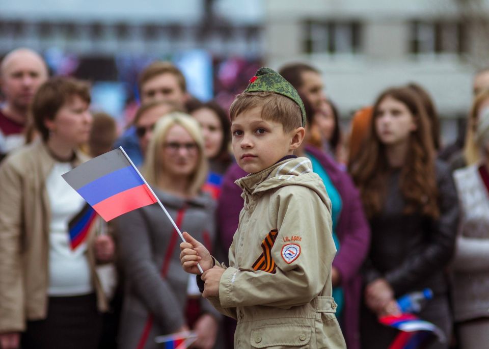 Кирилл Макаров: Ко Дню флага региона у нас относятся с особым трепетом