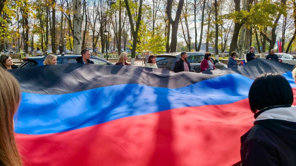 Константин Зинченко: Флаг – символ борьбы и победы