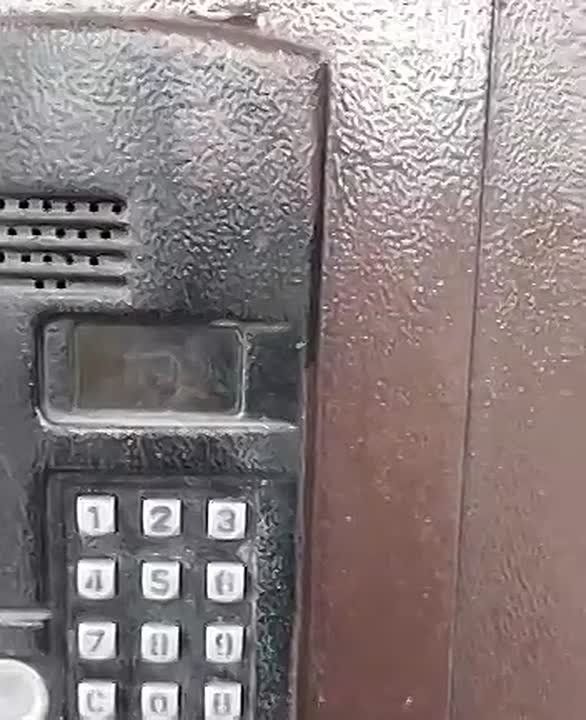 ВСУ грабят жителей Доброполья