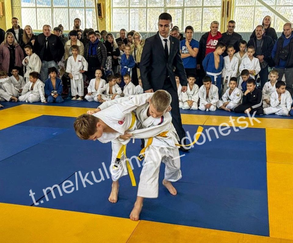 Завершилось Открытое первенство городского округа Донецк по дзюдо среди мальчиков и девочек 2016-2017 гг. рождения, посвященное Всемирному дню дзюдо