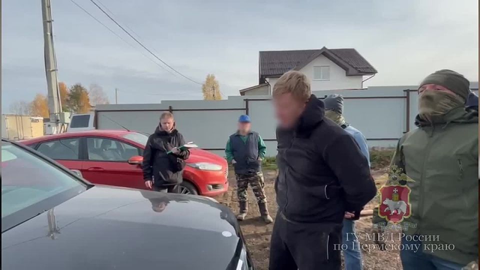 В Пермском крае полицейские пресекли сбыт 41-летним жителем Перми более 2 кг N-метилэфедрона