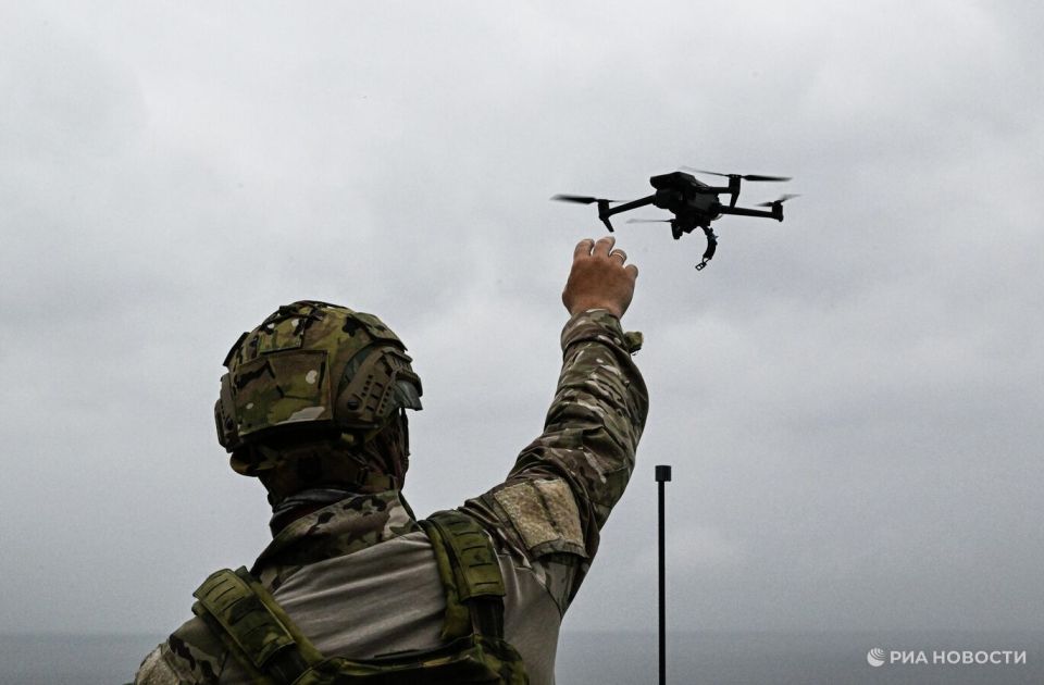 Расчеты FPV-дронов сорвали ротацию ВСУ в ДНР