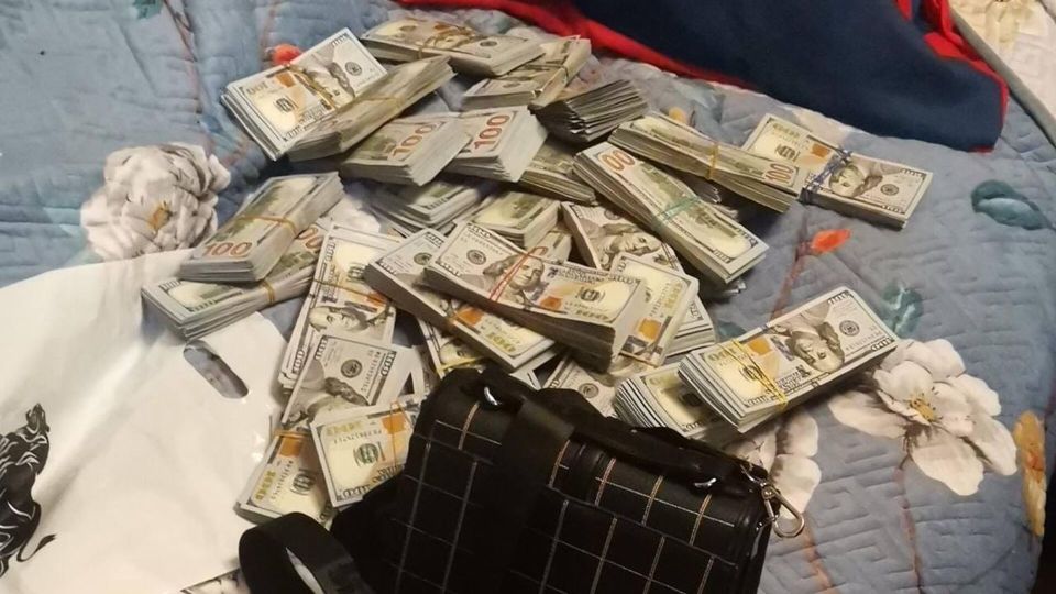 Мэры-призраки: как украинские чиновники осваивают бюджеты несуществующих городов