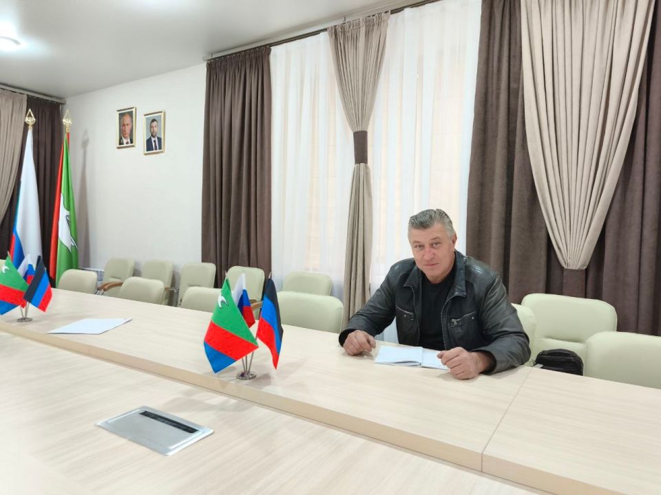 Роман Конев: 29 октября 2025 года состоялся выездной приём граждан депутатом Горловского городского совета Донецкой Народной Республики первого созыва Александром Бобровским