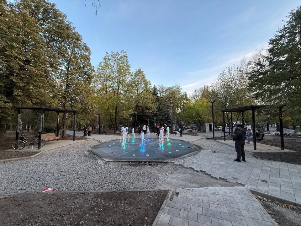 Андрей Чертков: Масштабное благоустройство в торезском парке «Центральный» выходит на финишную прямую