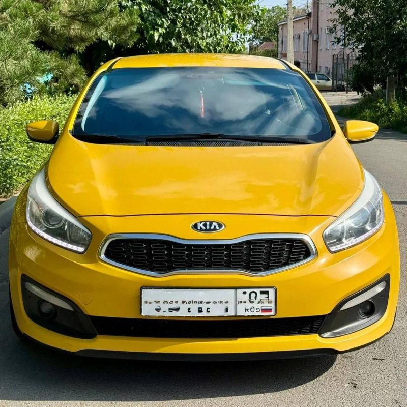 1 075 �.p. Kia Ceed, 2016 �.�