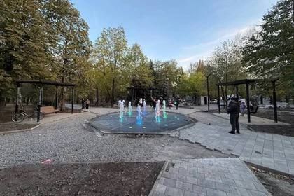 В Торезе почти завершили благоустройство парка «Центральный»