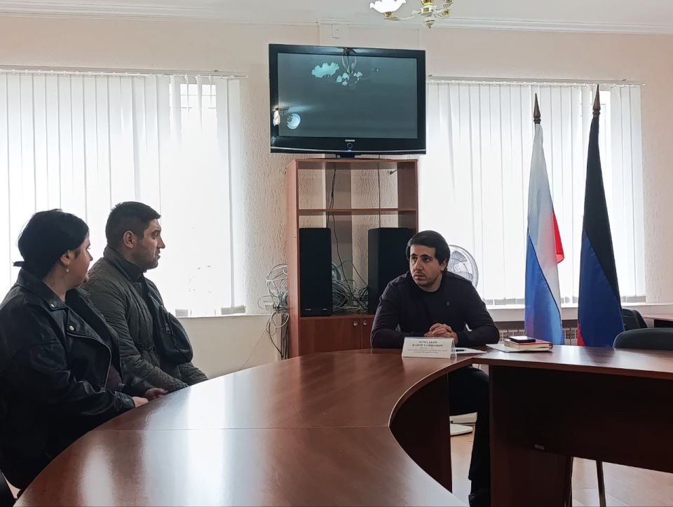 Наири Крмаджян обсудил вопросы жилищно-коммунальной сферы со ждановцами