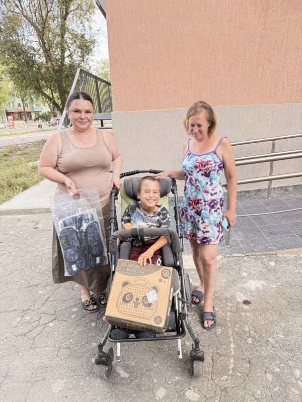 Помощь детям в зоне СВО!. С 2014 года Ольга Вязовская помогает детям-сиротам, детям инвалидам и многодетным семьям в зоне боевых действий, в наиболее тяжелых районах Донбасса и СВО