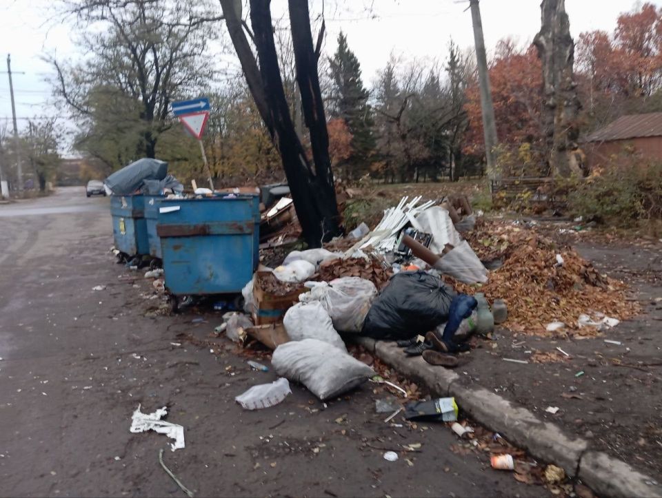 Роман Конев: ГОРЛОВСКИЙ ФИЛИАЛ ГОСУДАРСТВЕННОГО УНИТАРНОГО ПРЕДПРИЯТИЯ ДОНЕЦКОЙ НАРОДНОЙ РЕСПУБЛИКИ «ДОНСНАБКОМПЛЕКТ»