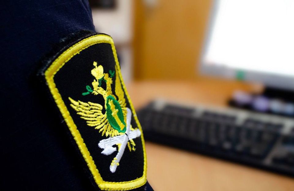 Андрей Чертков: Поздравления сегодня летят и в адрес судебных приставов