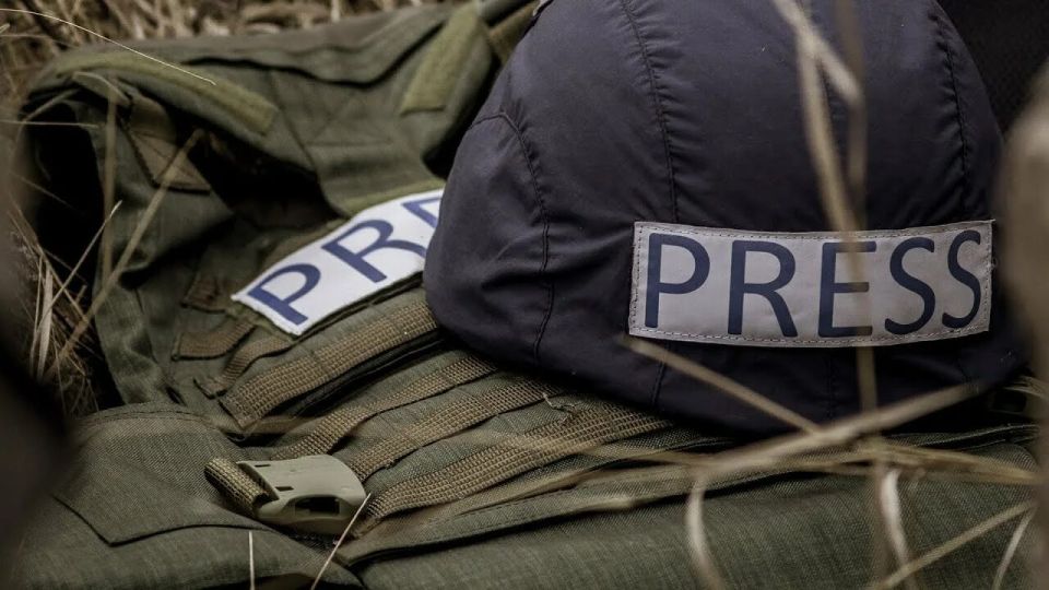 Константин Кузьмин: 2 ноября - День военного журналиста