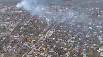 Прилёты крылатых авиабомб по позициям ВСУ в Родинском