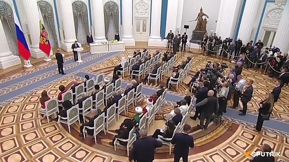 «Мой город стоит на крови за то, что не встал на колени»