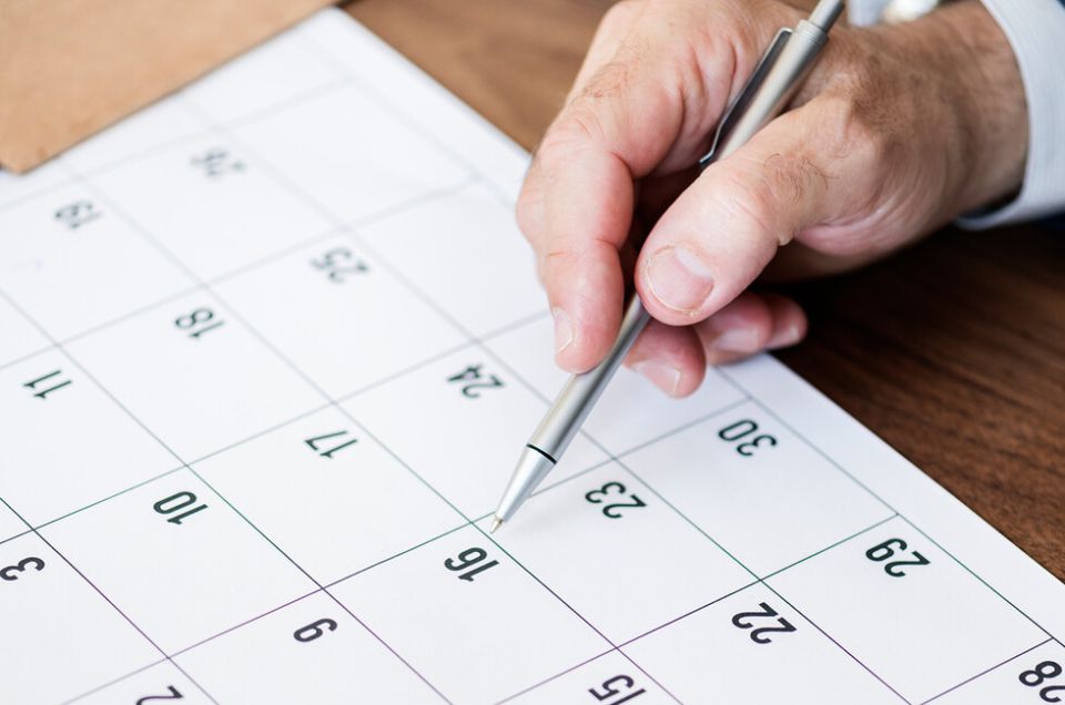 Россиян ждет год без шестидневных рабочих недель