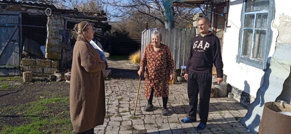 Заведующий Александровским территориальным сектором Галина Иванченко провела встречу с жителями