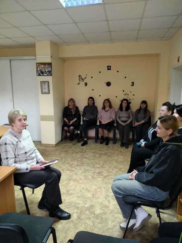 Алла Воробей провела встречу с трудовым коллективом