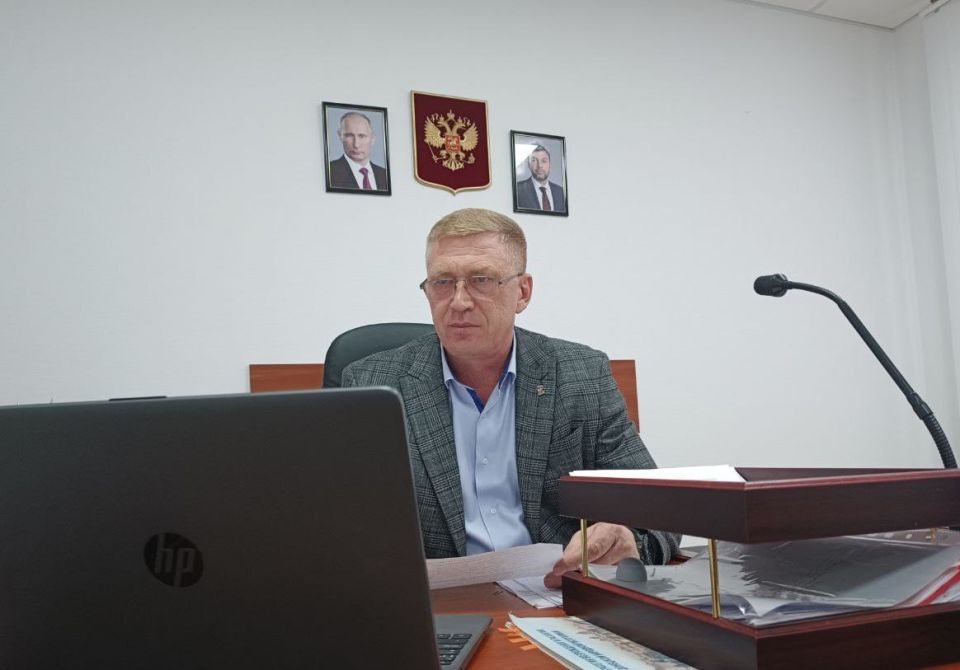 Сергей Юзвинкевич: Сегодня, 06.11.2025 г. провел прямой эфир с жителями Володарского муниципального округа