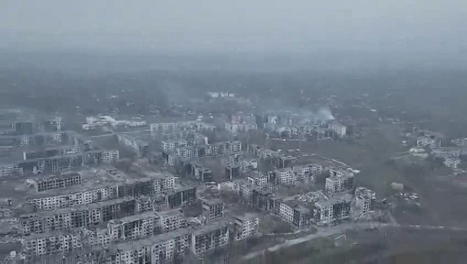 Юрий Котенок: Покровское (Красноармейское) направление — так выглядит Мирноград (он же Димитров) с высоты птичьего полета