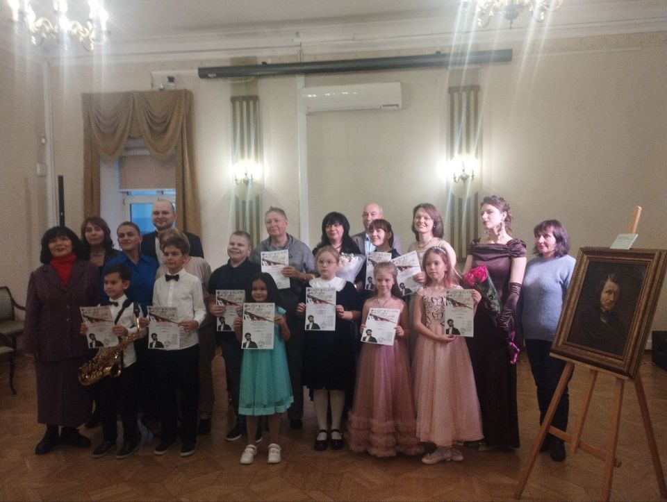 Валентин Левченко: С 20 по 25 октября прошел первый этап Международного многожанрового конкурса, посвященного 200-летию со дня рождения Иоганна Штрауса (г.Москва)