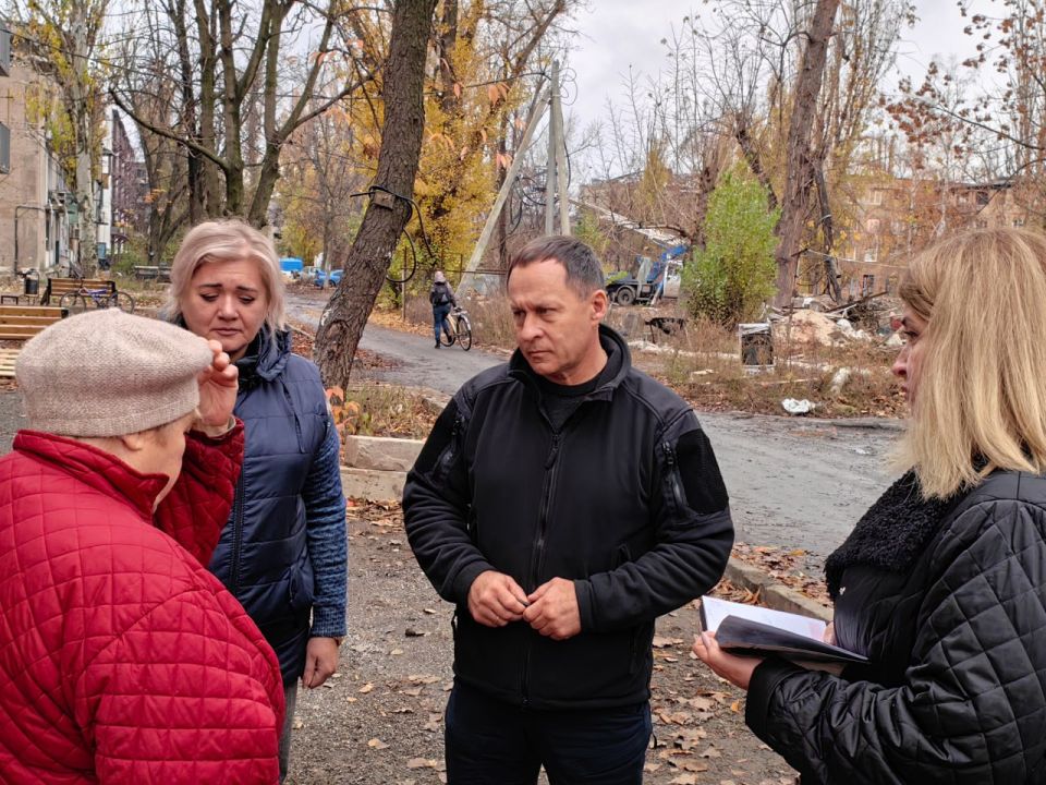 Александр Пеняев: Получив обращение от жительницы Авдеевки Зинаиды Николаевны без промедления командой выехали по адресу