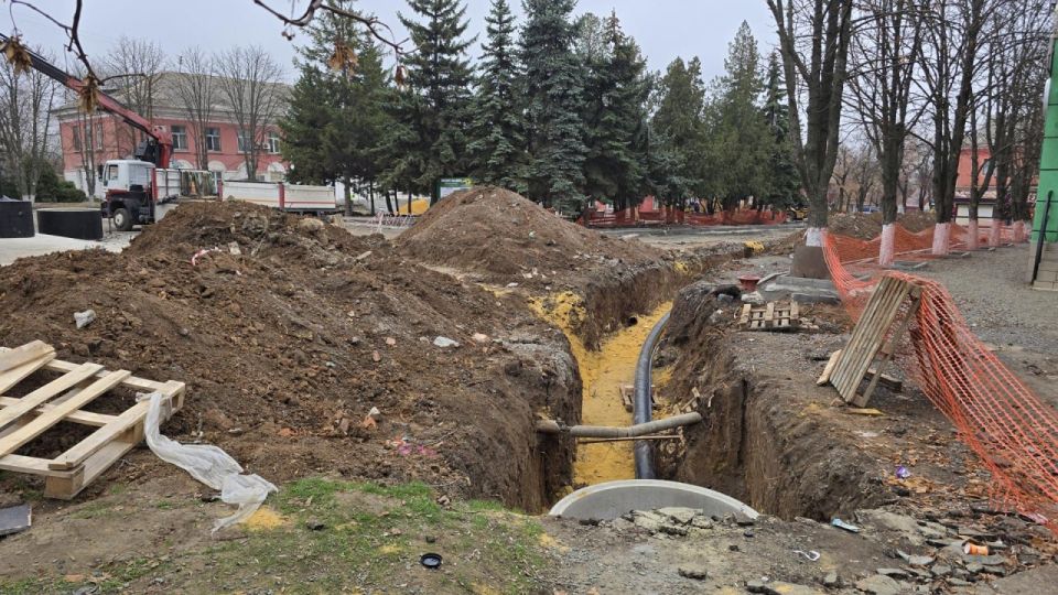 Николай Михайлов: Глава Старобешевского округа оценил работы Забайкальского края по ремонту площади в Комсомольском