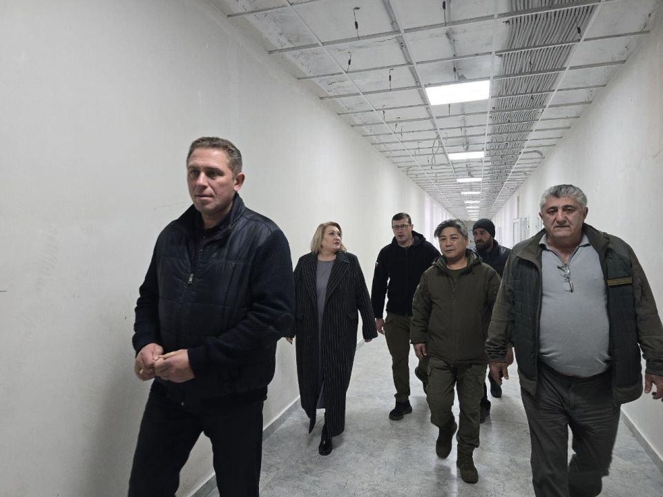 Глава Докучаевского округа оценил работу Якутии в Молодежном центре