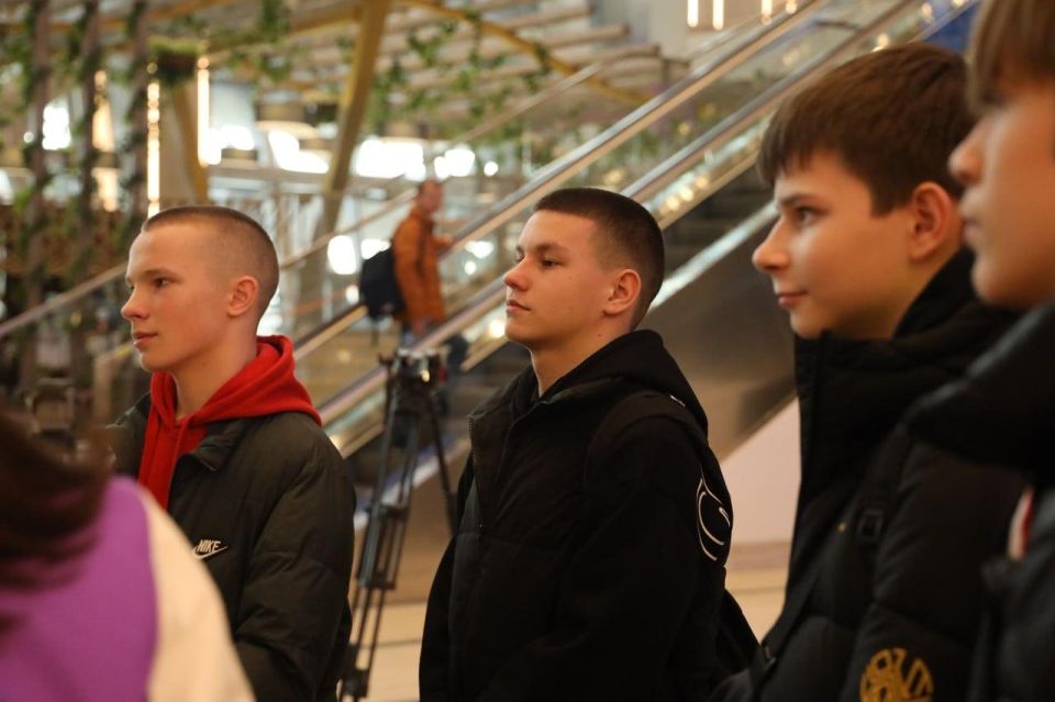 Спортсмены ДНР прибыли на межрегиональные соревнования по настольному теннису на Сахалине