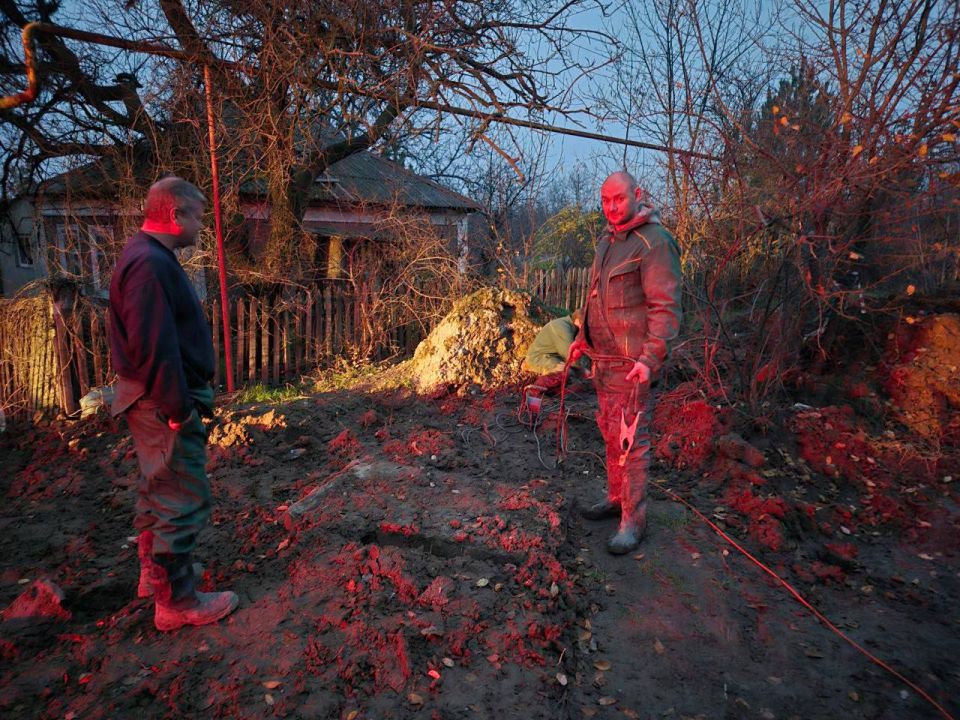 Константин Кузьмин: По поручению Главы ДНР Дениса Пушилина продолжаем мониторинг аварий на сетях водоснабжения!