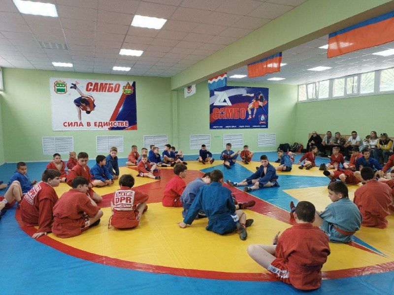 Амурская область встретила спортсменов из Амвросиевки