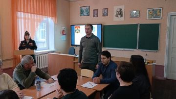 12  2025      1 .  ..           -     ...