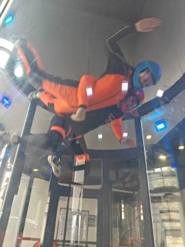 Александр Шатов: Шахтерские теннисисты полетали в аэродинамическом комплексе на Сахалине