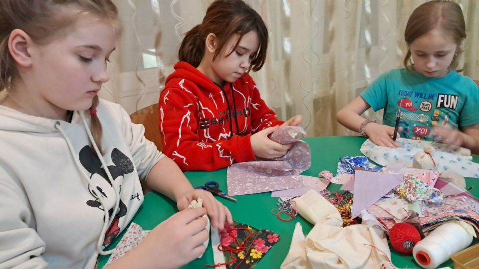 Кукла-оберег своими руками: в Шахтерске возрождают традиции!