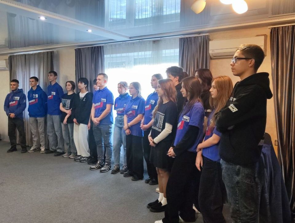 С юбилеем, молодогвардейцы!