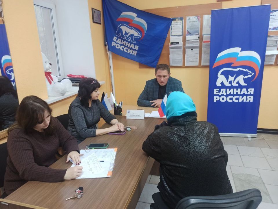 Глава городского округа Докучаевск ответил на вопросы жителей