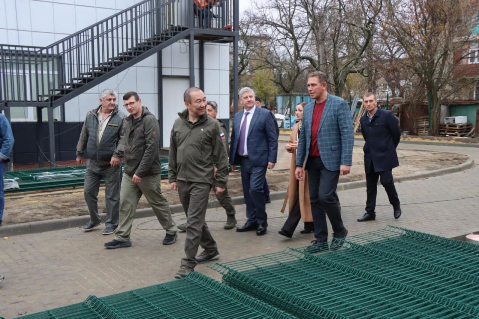 Александр Качанов: Благодаря Якутии ремонт в Доме детского и юношеского творчества в Докучаевске завершен на 86%