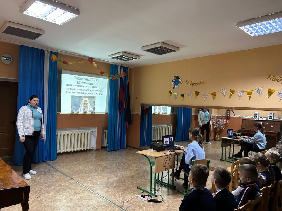 В начальной школе Ждановки прошёл час общения на тему «Неоязычество. Что мы о нём знаем?»