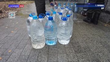 Совместная работа: горловская епархия и волонтеры не оставляют нуждающихся без воды
