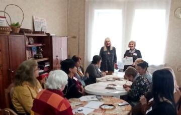 16 ноября психологом «СПЦ «ТОЧКА ОПОРЫ» Людмилой Шишаловой в Торезе проведен мастер-класс в Клубе красоты и здоровья «Гармония»